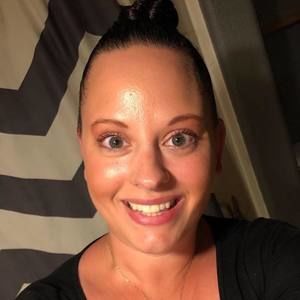 Meet your Posher, Teri